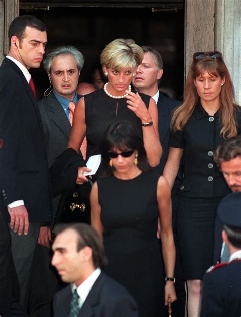 gianni versace funeral the lord is my shepherd|diana versace funeral.